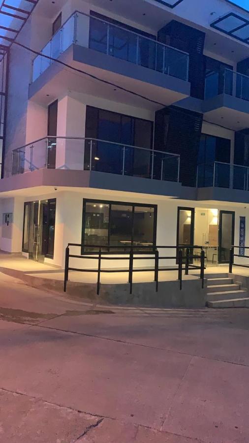 Hotel Tucunaré Inírida Extérieur photo